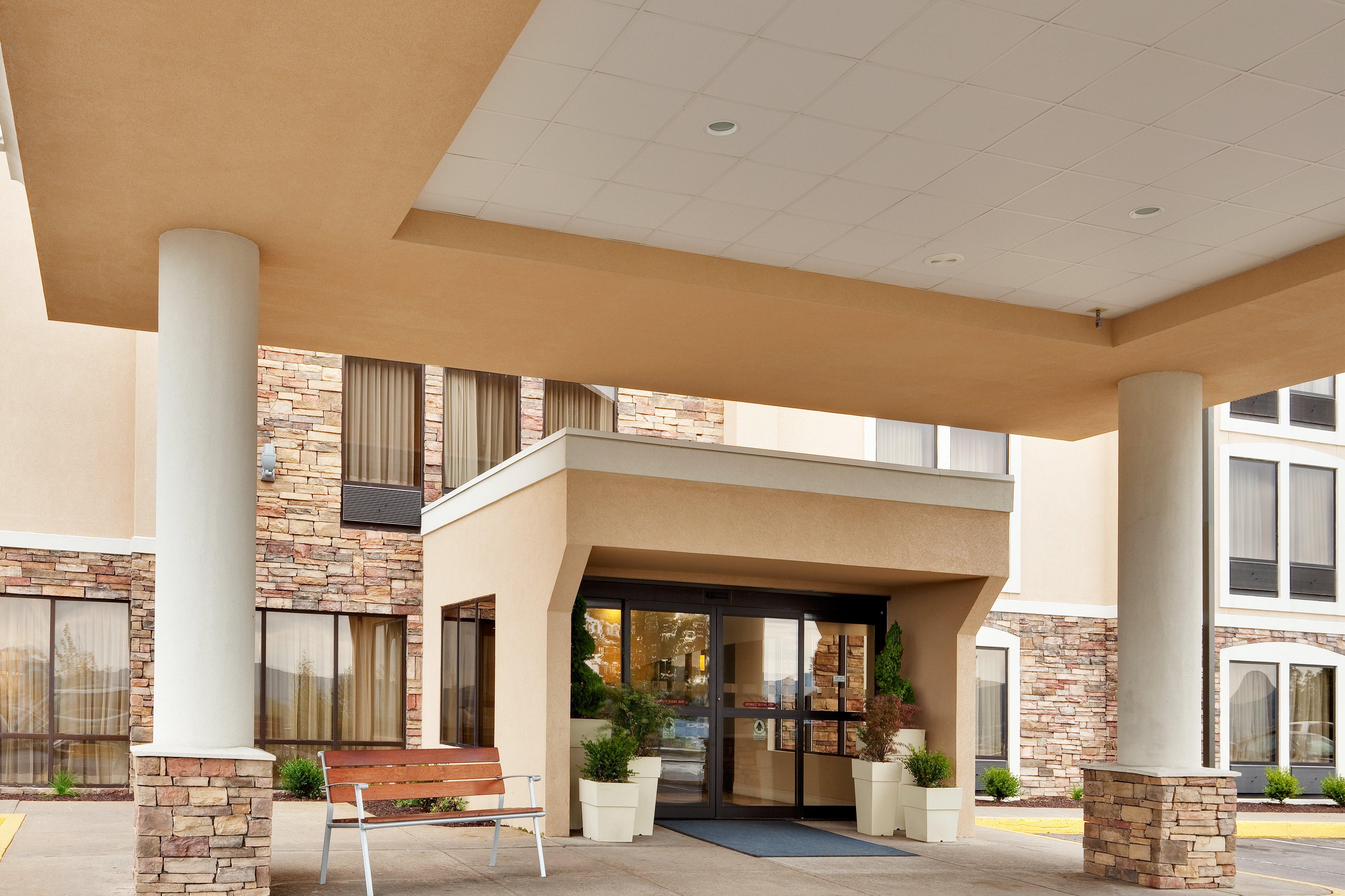 Holiday Inn Express Wilkes Barre East By Ihg Esterno foto