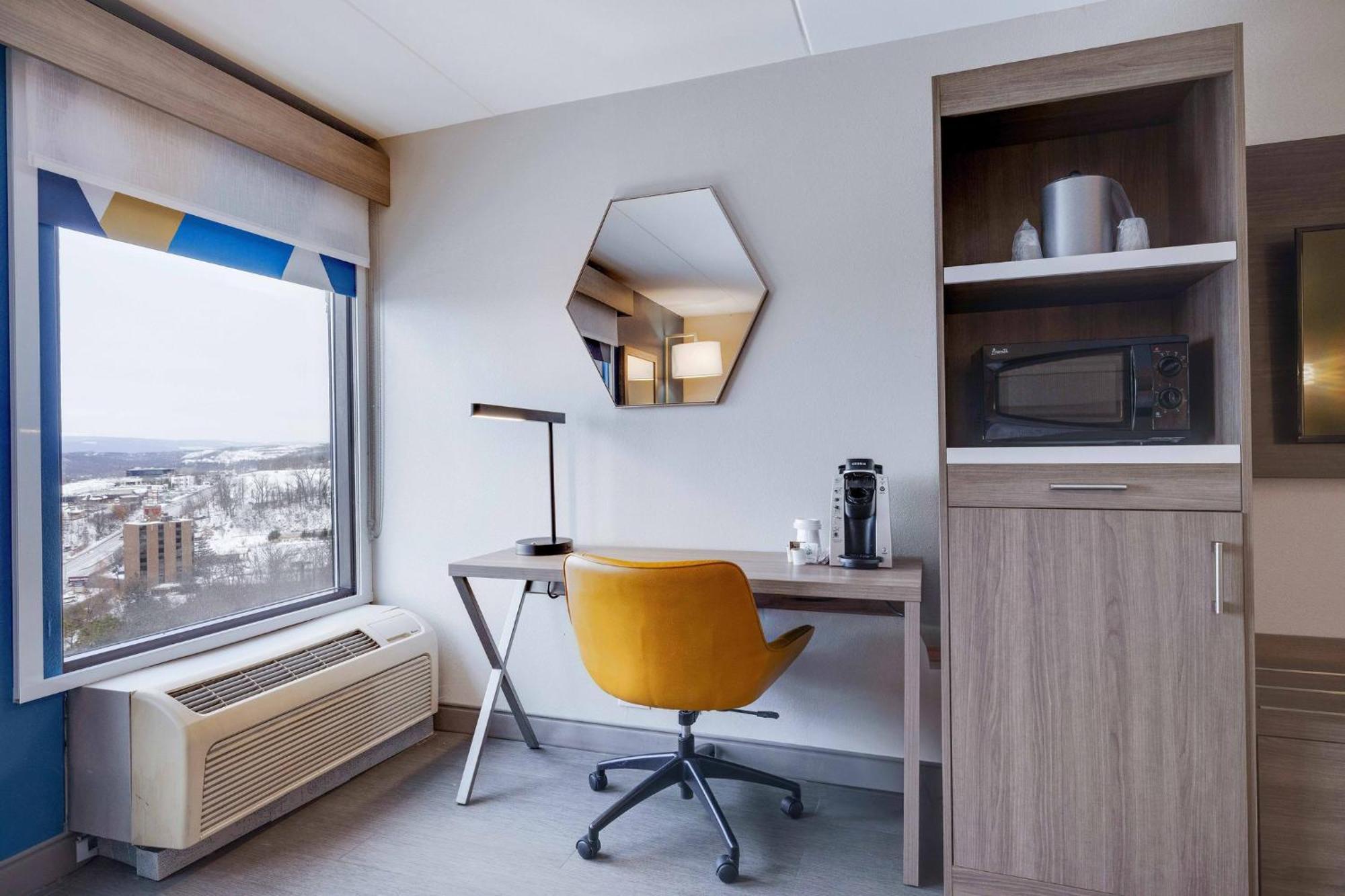 Holiday Inn Express Wilkes Barre East By Ihg Esterno foto